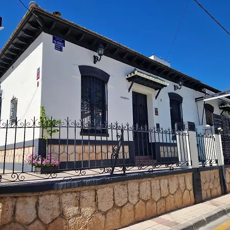 Del Parque Flats Balneario De Pina Willa